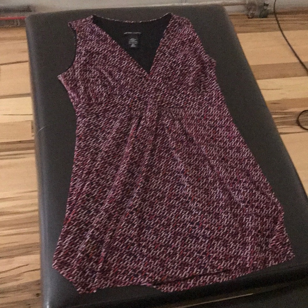 Shell top, size xs, New York and Company.